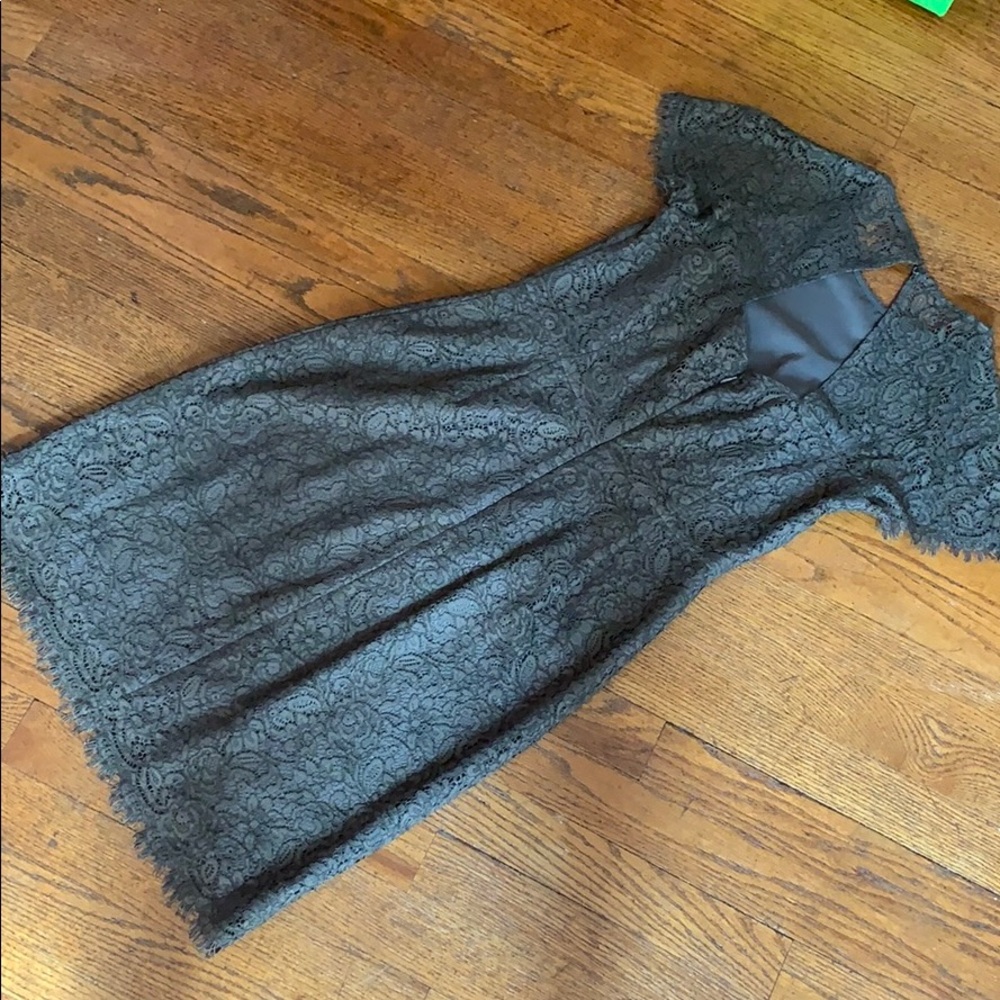 Olive green lace banana republic dress - Picture 4 of 4